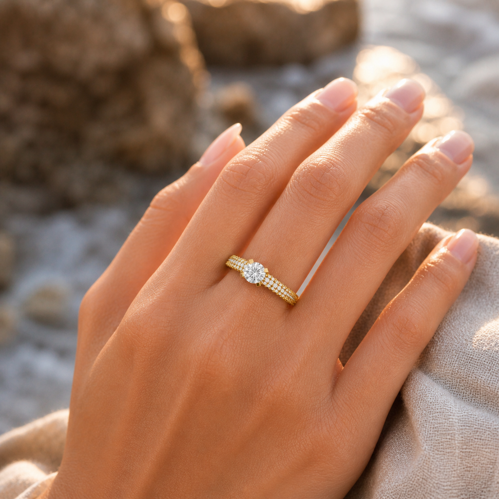 18K Gold Enamel Diamond Ring | CVD VVS Luxury Ring