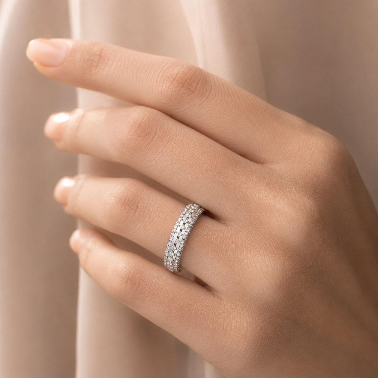 Silver CVD Diamond Engagement Ring VVS 1.79 Ct