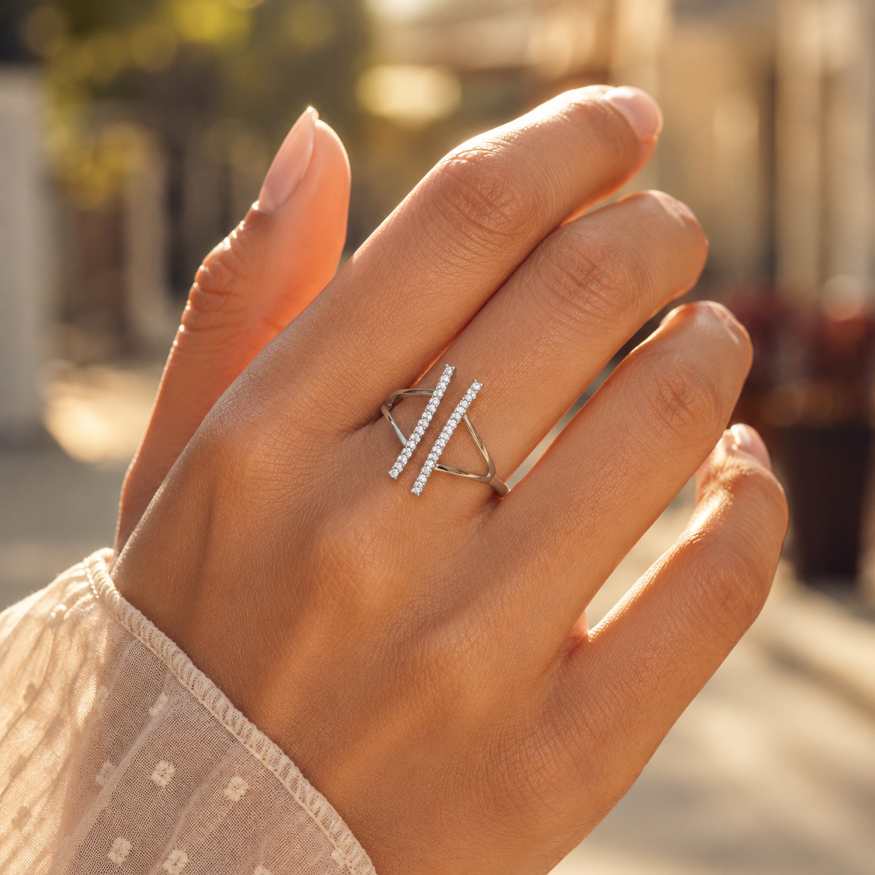 Sterling Silver VVS Diamond Ring – Minimal Elegant Design