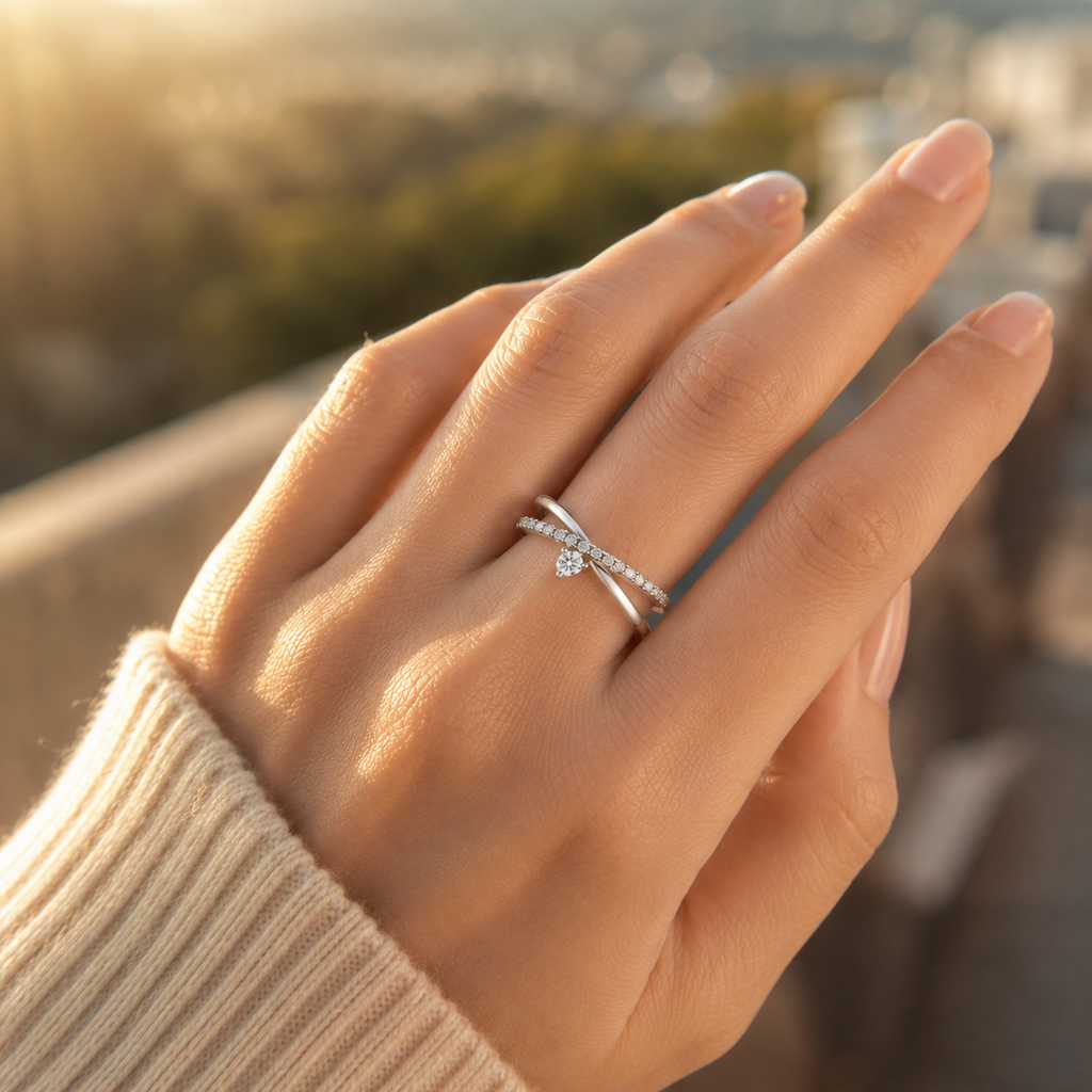 925 Silver CVD Diamond Ring VVS Minimal Luxury Design