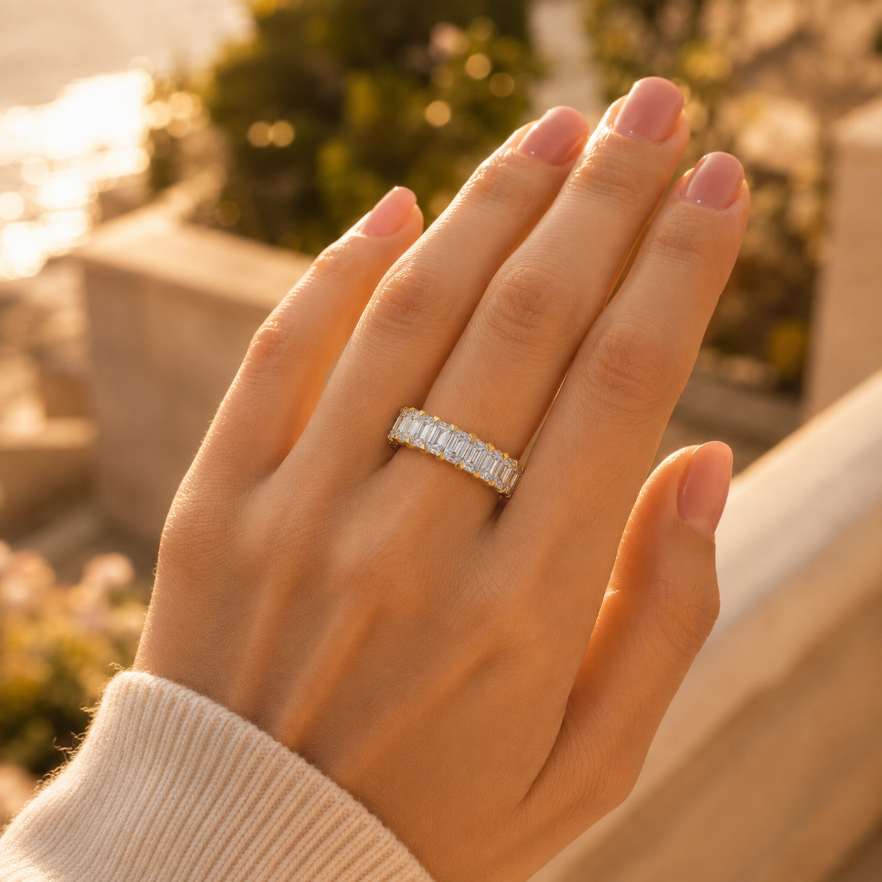 18K Gold Full Eternity Diamond Ring – VVS CVD Band