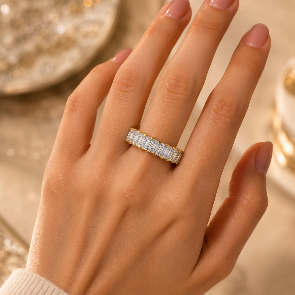 18K Gold Full Eternity Diamond Ring – VVS CVD Band
