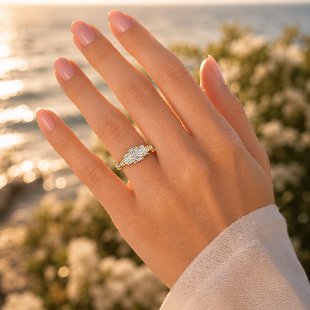 18K Gold CVD Diamond Engagement Ring VVS (4.26g)