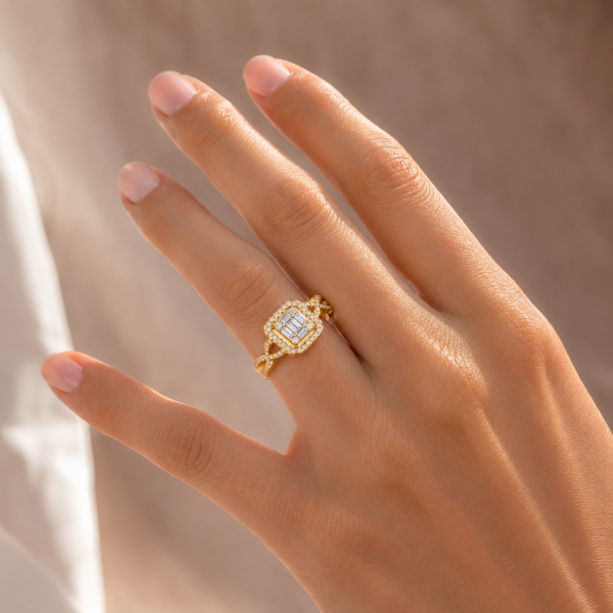 18K Gold CVD Diamond Halo Split Shank Ring (0.62 Ct)