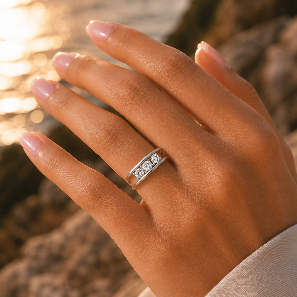 925 Silver Lab Diamond Ring 0.35 CT VVS Minimal Luxury