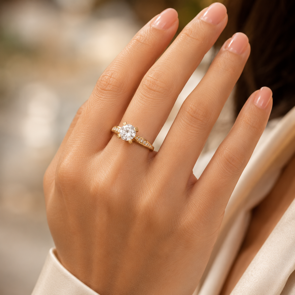 18K gold CVD diamond engagement ring VVS EF 6.5 US worn on hand with sparkling solitaire diamond