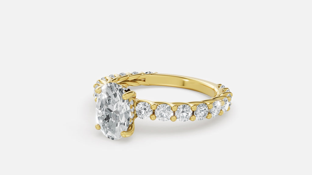 18K Gold Oval CVD Diamond Engagement Ring VVS (3.45g)