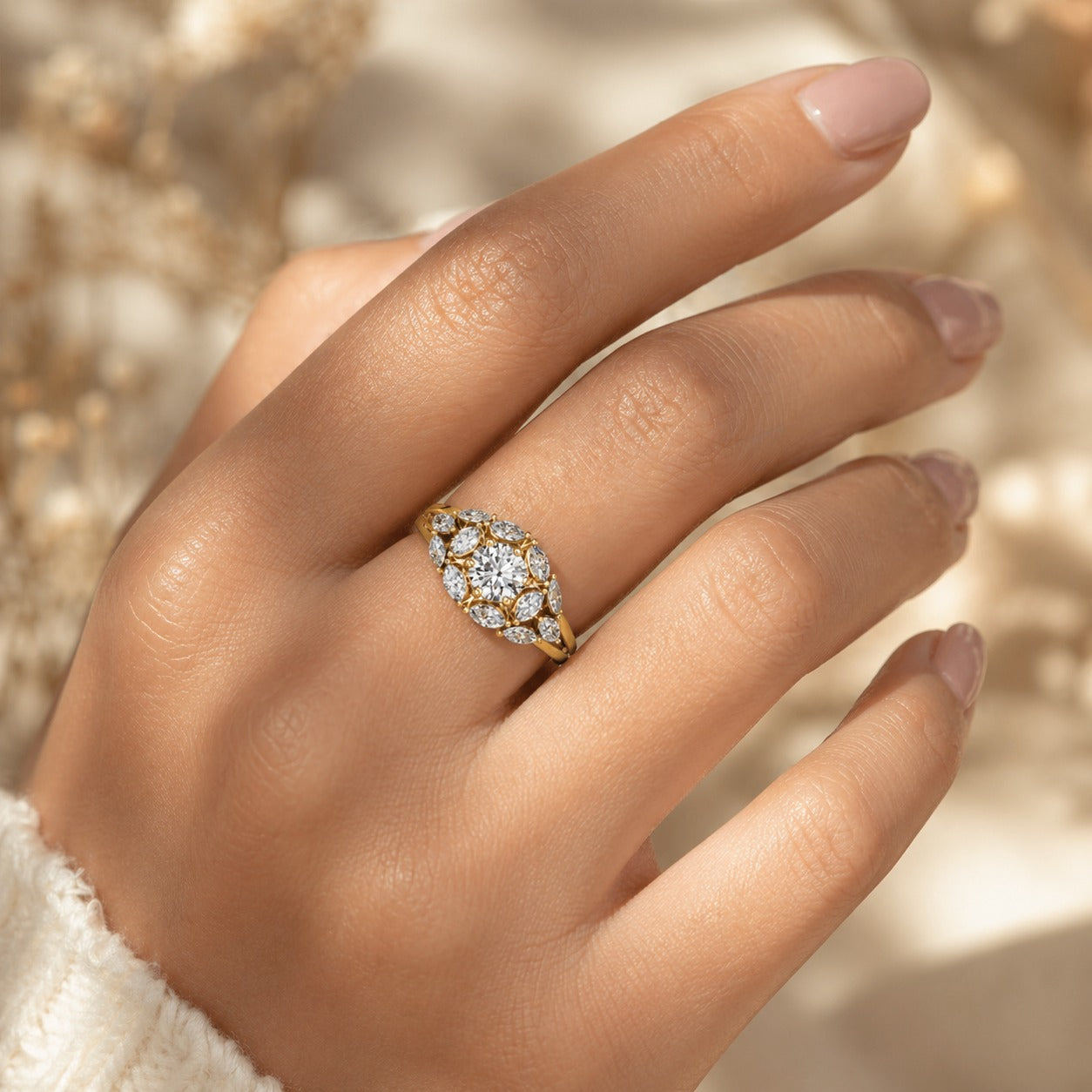 18K Gold CVD Diamond Engagement Ring VVS (6.25 US)