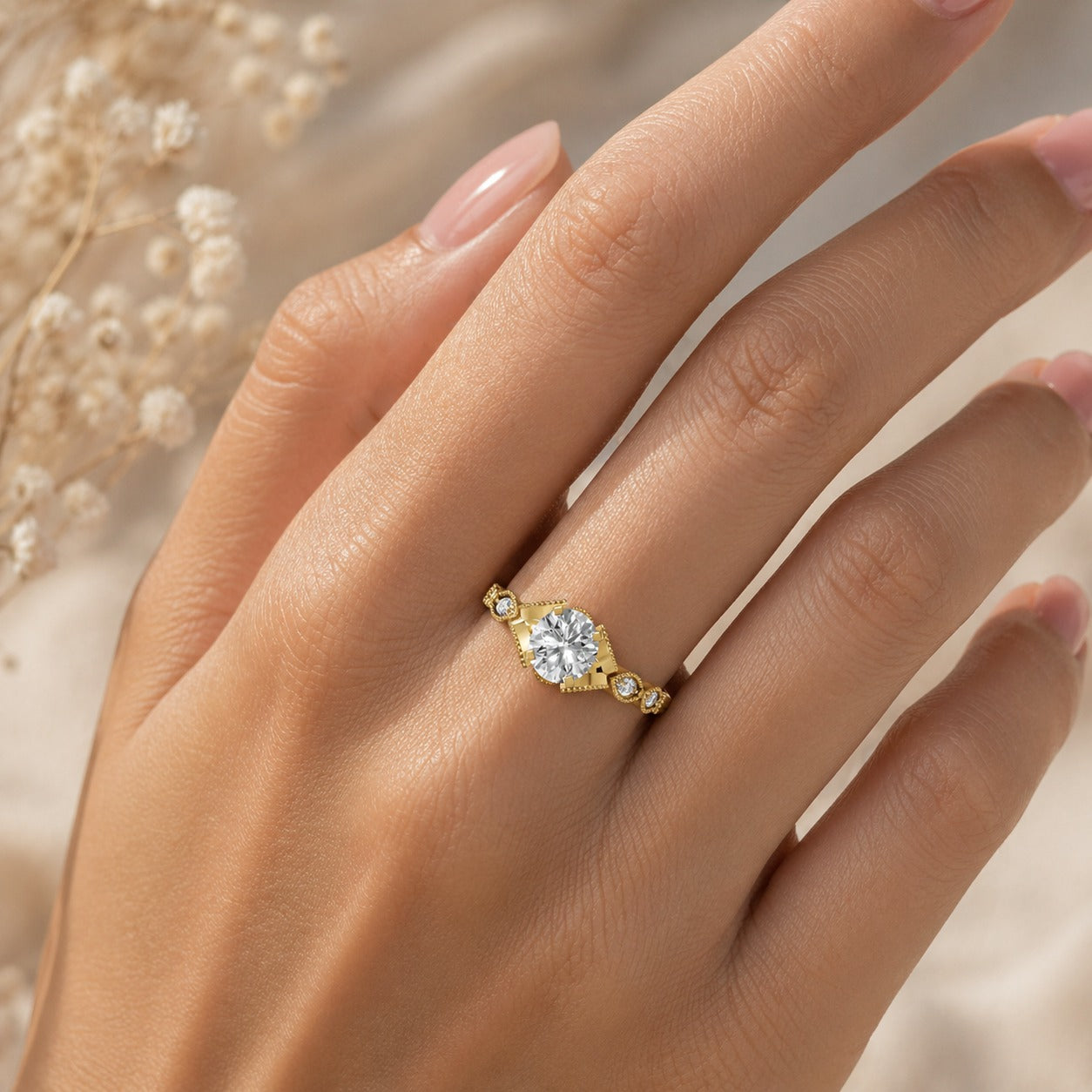 18K Gold CVD Diamond Engagement Ring VVS EF Clarity (0.05ct)
