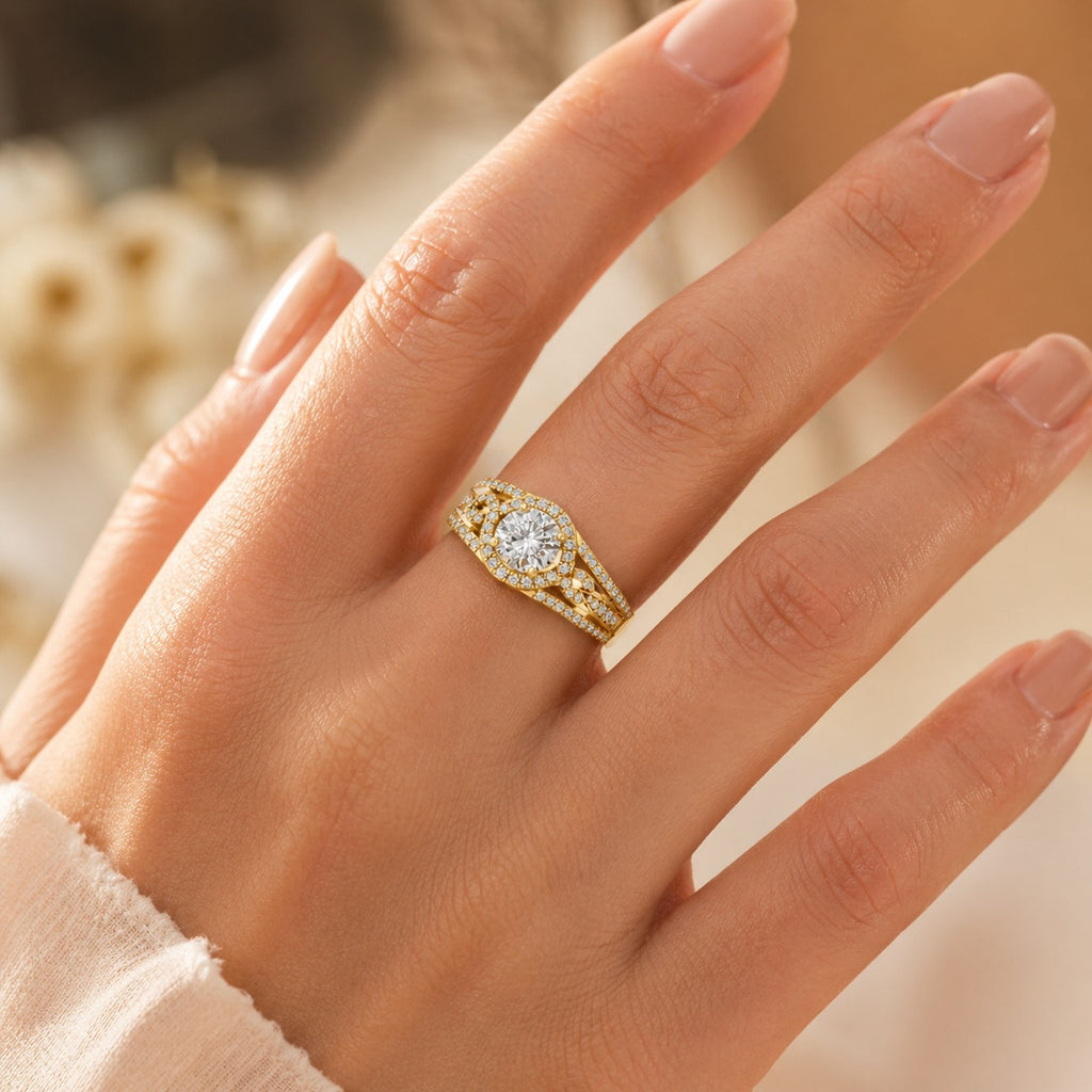 18K Gold CVD Diamond Engagement Ring VVS EF 6.54g